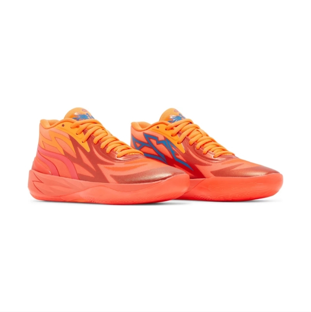 PUMA MB.02 ‘Supernova’ debuts LaMelo Ball’s sophomore signature shoe. Size 9